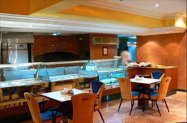 Al Bustan Hotel 多哈 外观 照片